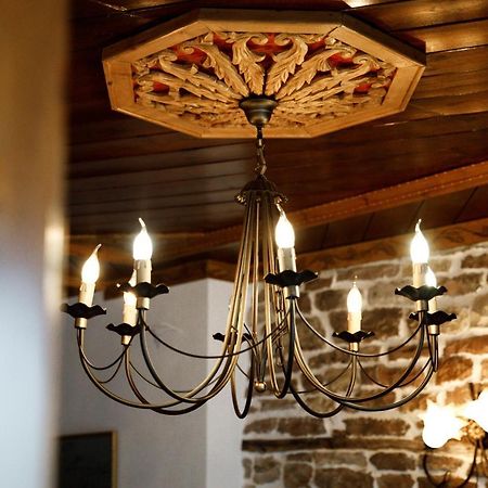 Hotel Sarajet 1821 Gjirokastër Esterno foto